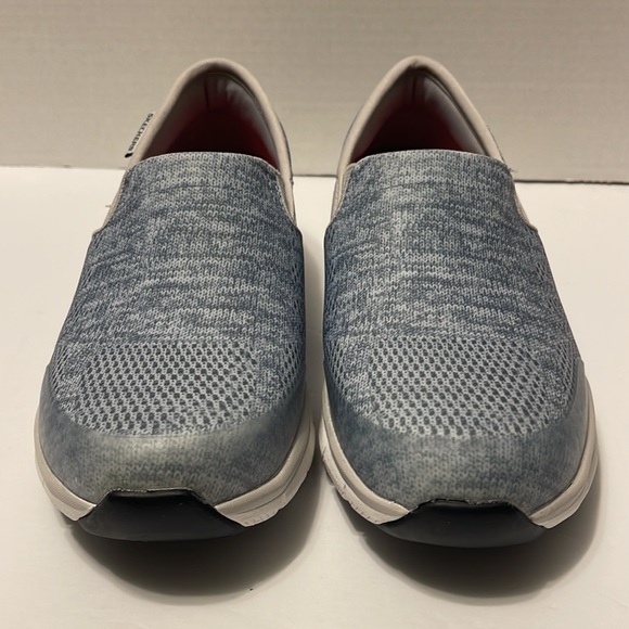 Skechers Slip Resistant Women’s Size 7.5 Gray Relaxed Fit Memory Foam Work Shoes - Picture 3 of 10